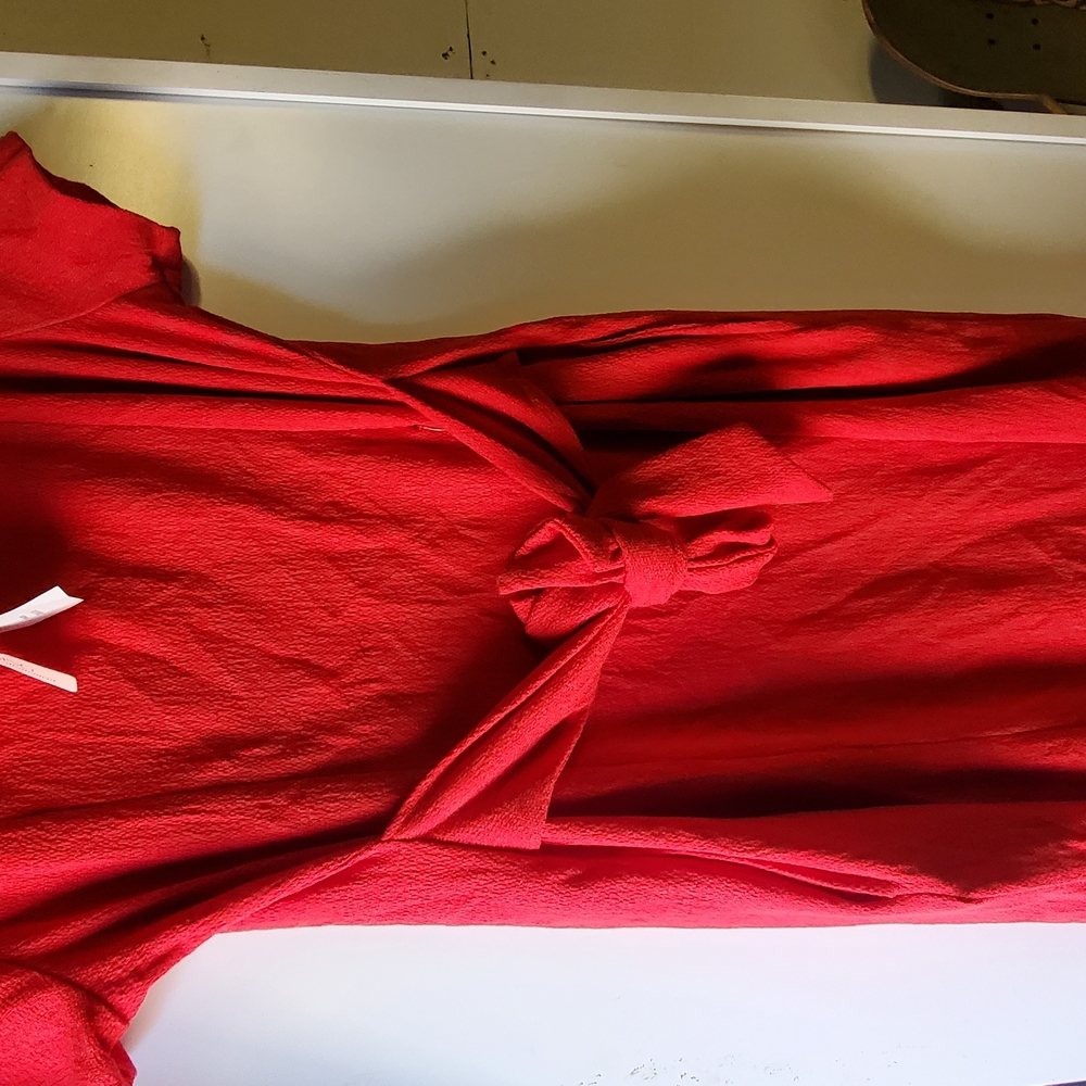Chic Red Dress with Bow Detail